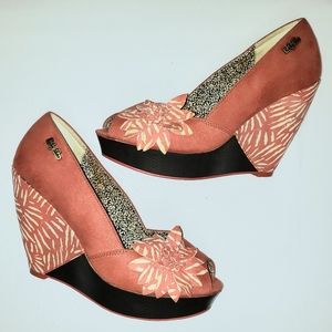 Ruby Shoo coral and cream floral wedge size 40